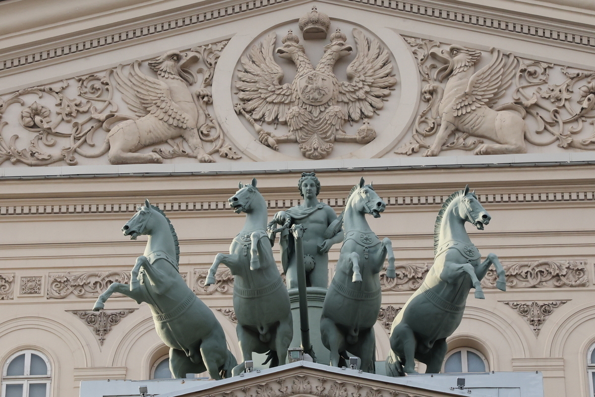 Песков анонсировал совместный визит Путина и Токаева в Большой театр