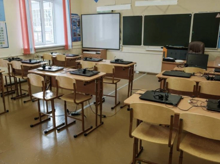 Прокуратура выясняет, почему школьный автобус не выходит на маршрут в Мошковском районе Новосибирска