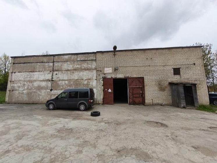 Власти Тулы выставили на торги участок и здание на Чмутова