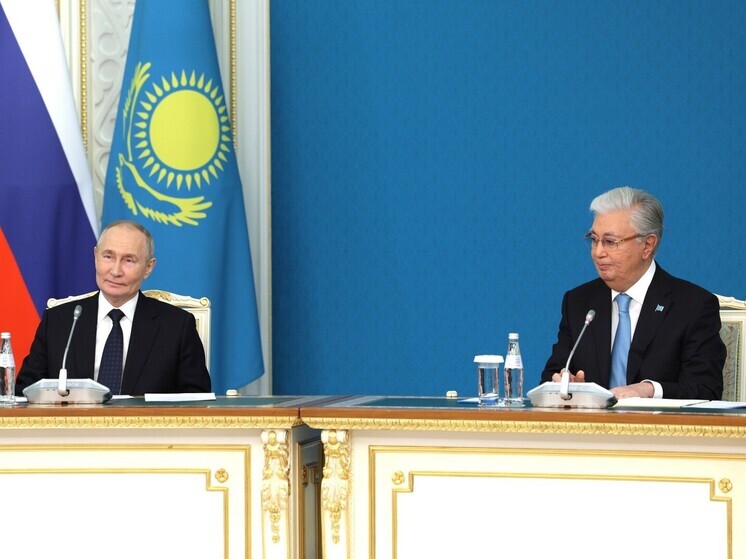 Токаев назвал строительство новой АЭС прорывным проектом для Казахстана