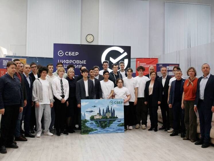 Тамбовские студенты представили ИИ-разработки на хакатоне «Гигатон»