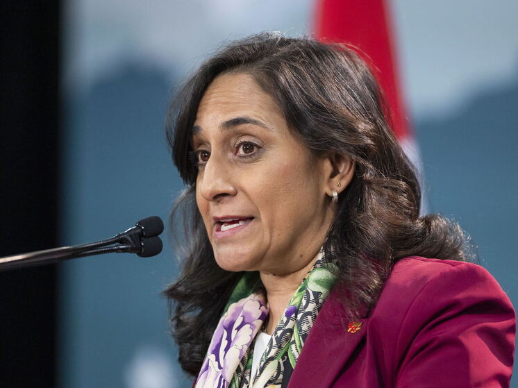 Канада внесла в антироссийские санкционные списки 13 физлиц и 11 юрлиц