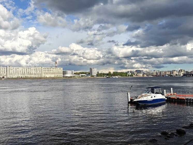 Лодки и катера в Ленобласти уходят на зимовку с 15 ноября