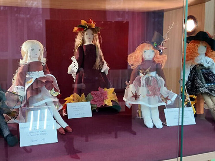 В Тамбове представили уникальную выставку текстильных кукол ручной работы