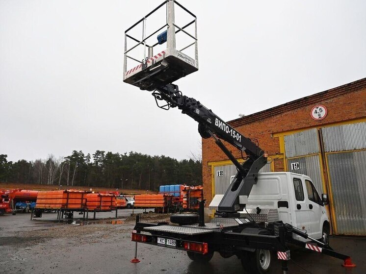 В коммунальные службы Серпухова поступает новая техника