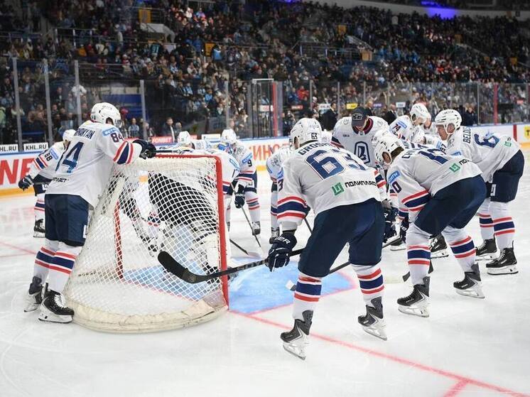 Тольяттинская «Лада» проиграла магнитогорскому «Металлургу» со счетом 4:6