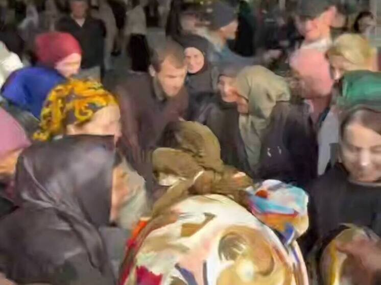 Давка произошла на рынке в Махачкале из-за ковров