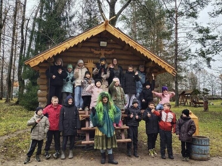 В Ярославской области к Бабе Яге сделали ровную дорогу