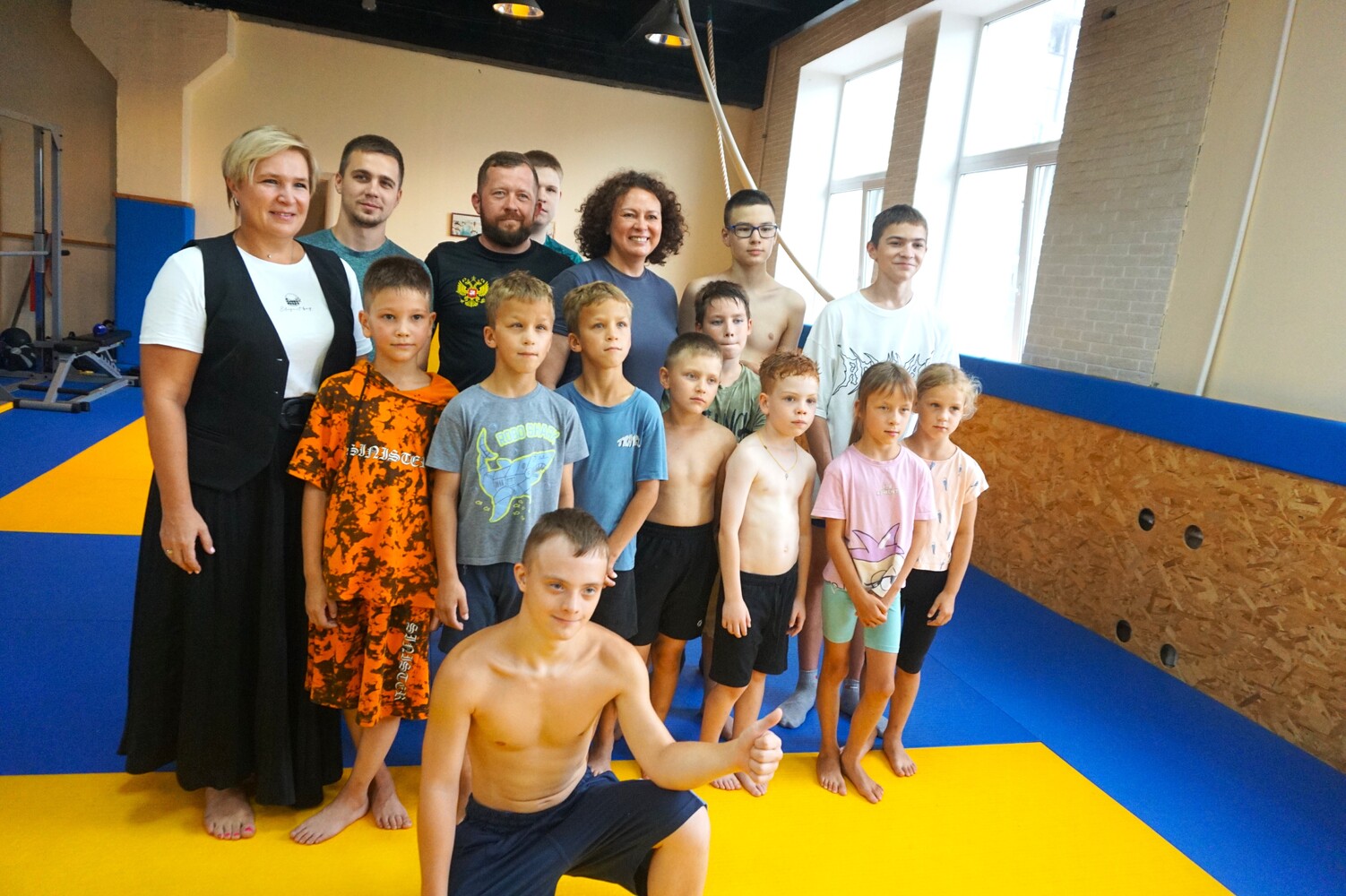 Заглянем на тренировку к слабовидящим хоккеистам из Хабаровска!