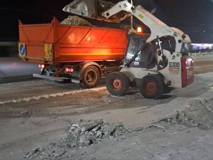 В Улан-Удэ за ночь вывезли 880 кубометров снега