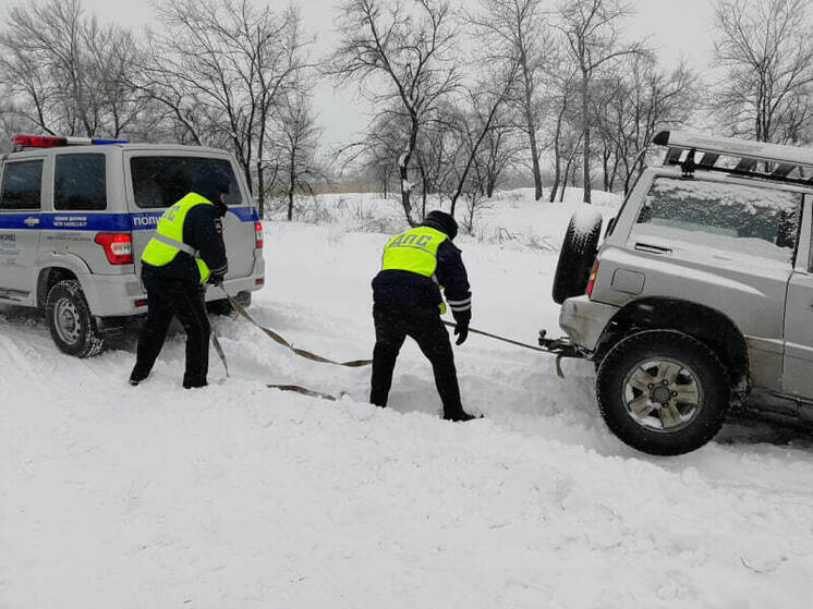  ГИБДД предупреждает приморцев об ухудшении погоды и просит быть осторожнее на дорогах