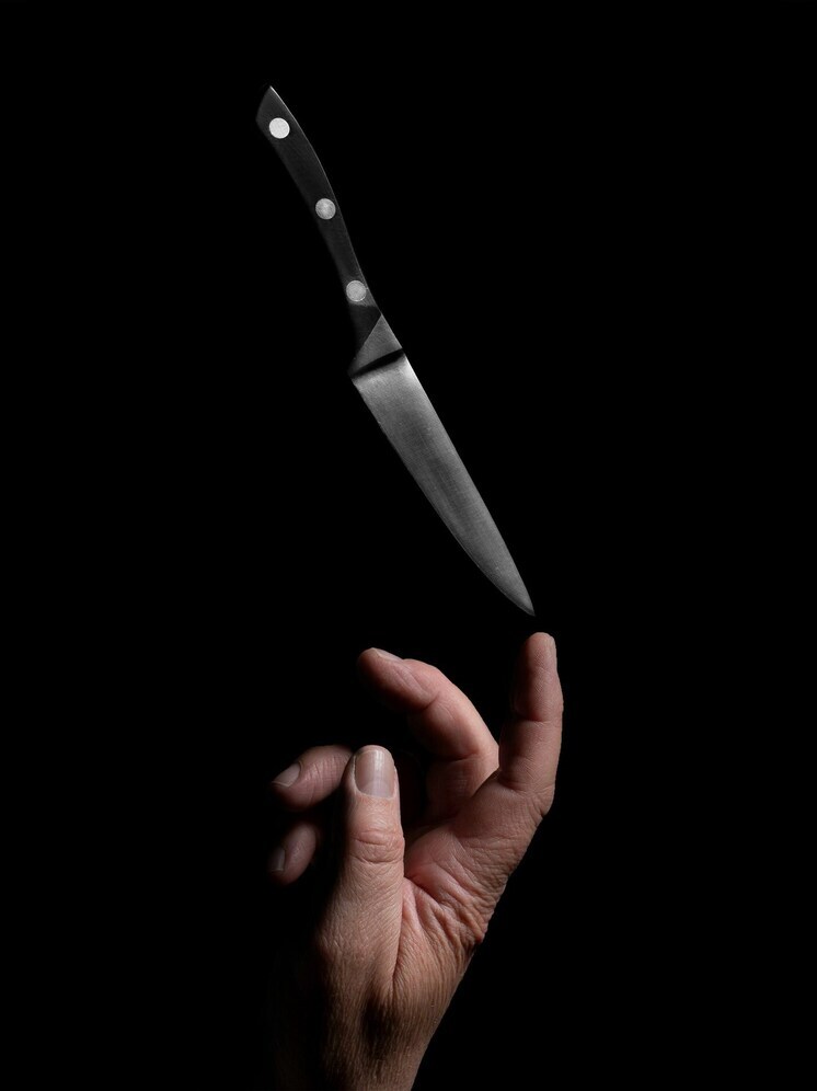 В Улан-Удэ беседа на балконе превратилась в поножовщину