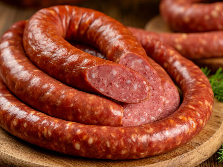 Сосиски, сардельки и колбаса выросли в цене в Забайкалье