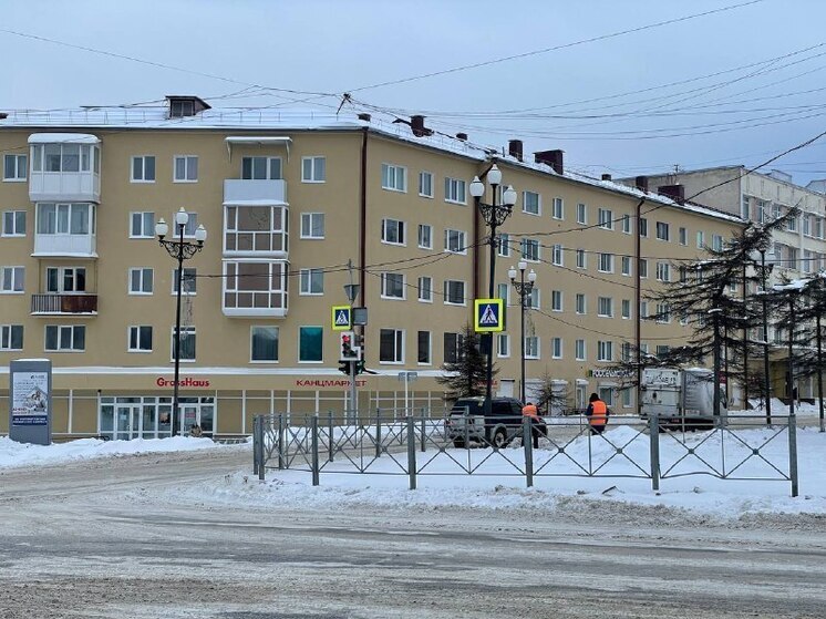 Обновление к зиме: как в Магадане и районах области ремонтируют многоэтажки