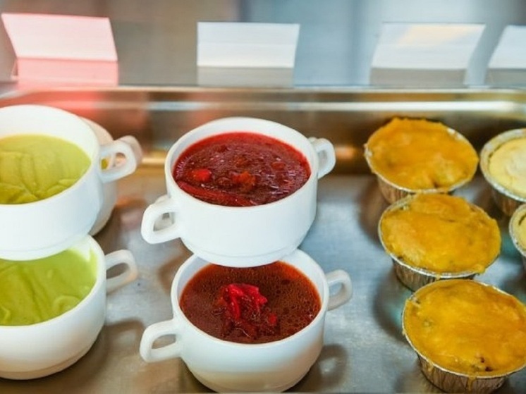 Поздний ужин или перекус перед сном кажется безобидной привычкой