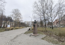 18 ноября 1943 года за отвагу, проявленную в боях за Отечество с немецкими захватчиками, за стойкость, мужество, дисциплину, организованность, за героизм личного состава Уральскому добровольческому танковому корпусу было присвоено почётное звание Гвардейский