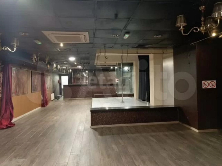 В Туле продают помещения бывшего стриптиз-клуба «Zажигaлкa»