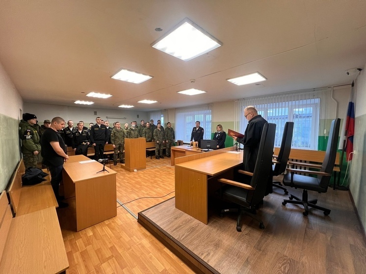 Заозерский суд наказал солдата за нападение на сослуживца с ножом