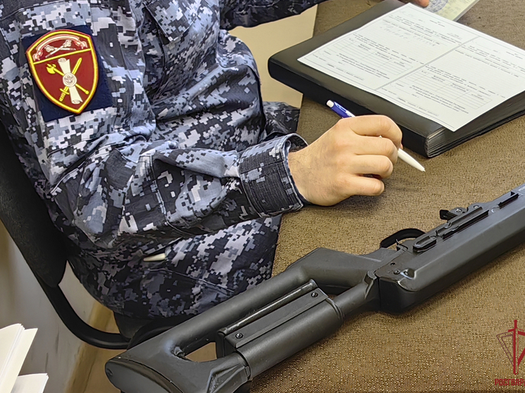  Тульские росгвардейцы передали очередную партию оружия для участников СВО