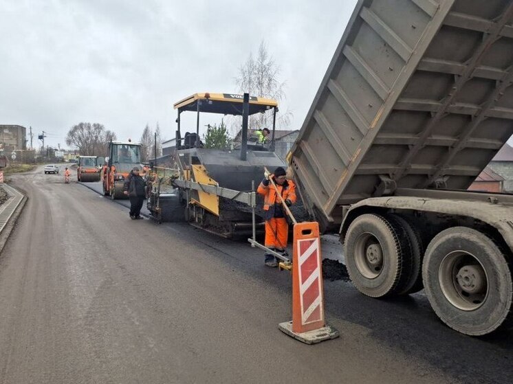 В Чебоксарах продолжается капитальный ремонт Лапсарского проезда