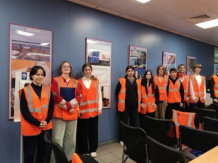 Серпуховские студенты посетили крупнейший логистический комплекс