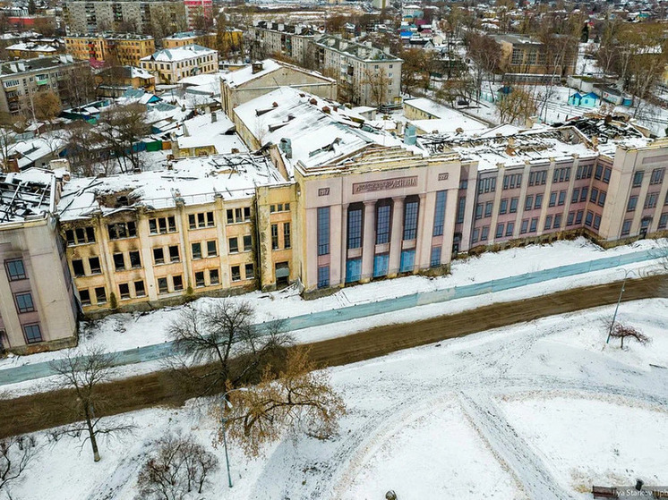 Завершение реконструкции ДК им. Ленина снова перенесли. Надолго.