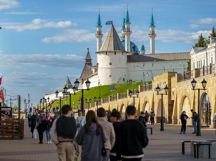 В ноябрьские праздники Казань посетило более ста тысяч туристов