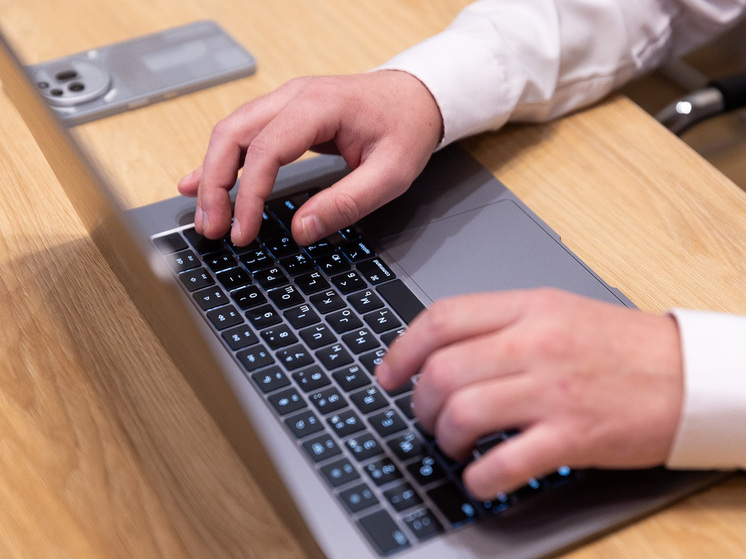 От «расчёта премий» до «задолженностей»: на какие «фишинговые» письма попадаются сотрудники