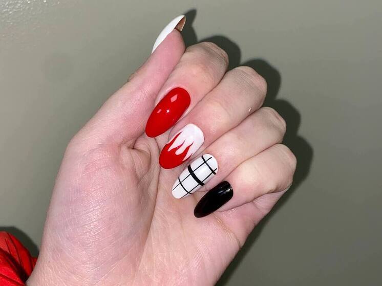 Рязанского мастера по маникюру осудили за мошенничество с соцвыплатами