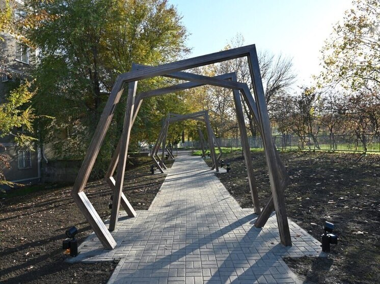 В Солнечнодольске благоустроили новый сквер в рамках нацпроекта