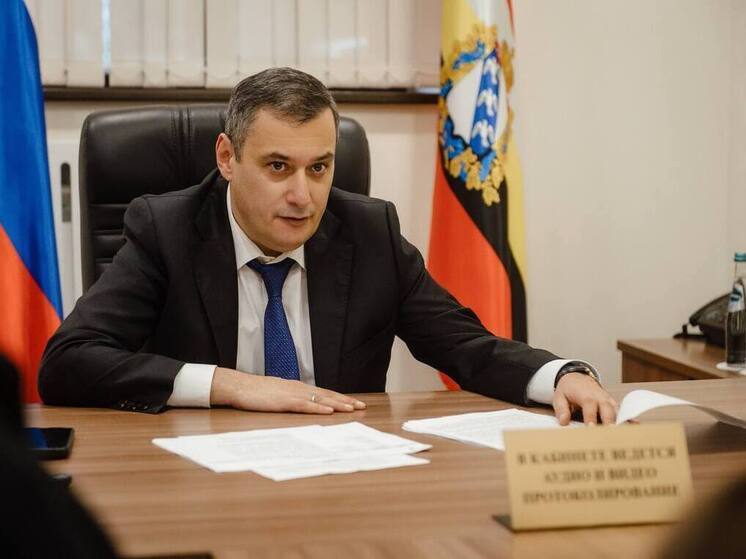 Хинштейн: поручил помочь комиссовать колясочника, раненному на СВО