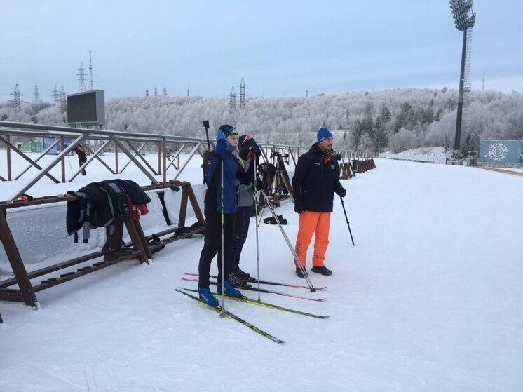 Сборная Ленобласти по биатлону провела первую стрелковую тренировку в Мурманске