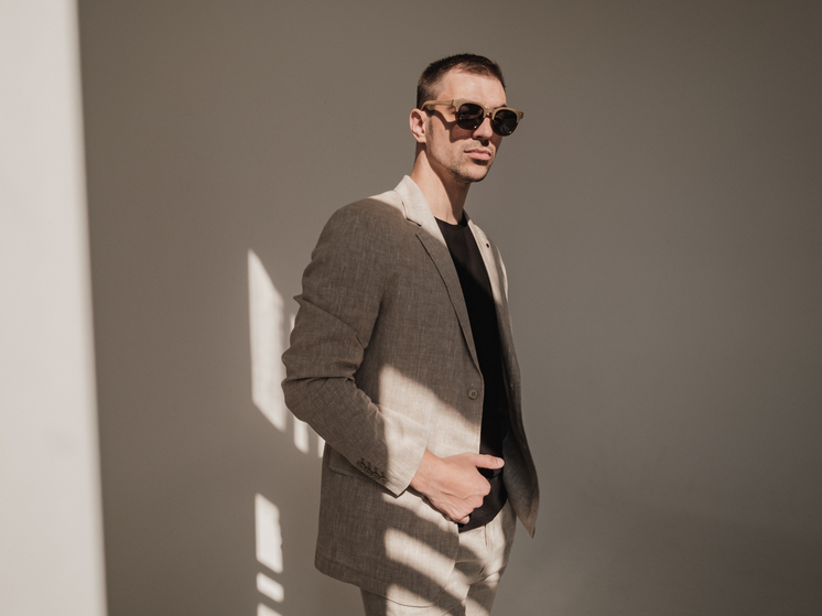 Популярный эксперт по ораторскому мастерству – о том, почему мозг саботирует выход на сцену, как приручить волнение и превратить страх в энергию, которая работает на тебя