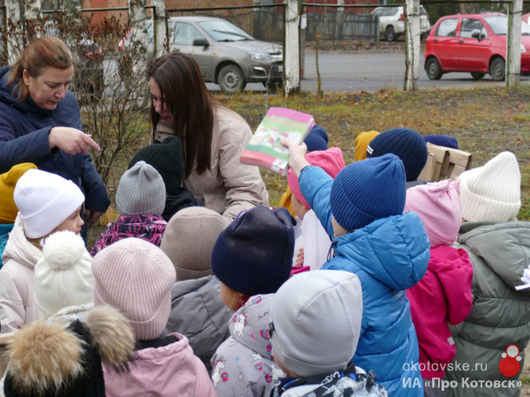 Юные экологи Котовска: детский сад «Красная Шапочка» сдал 300 кг макулатуры в рамках «БумБатла»
