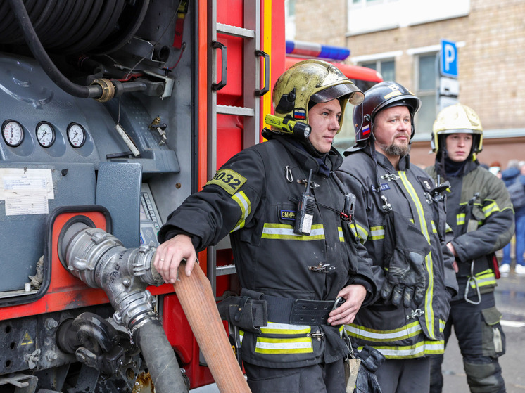 В Нижнекамске произошел пожар на нефтеперерабатывающем заводе