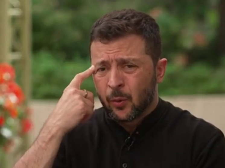 "Страна": за коррупционным скандалом вокруг Зеленского стоит олигарх Коломойский*