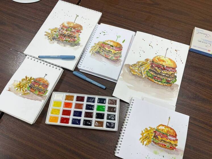 В городском округе Серпухов написали сочные бургеры акварелью