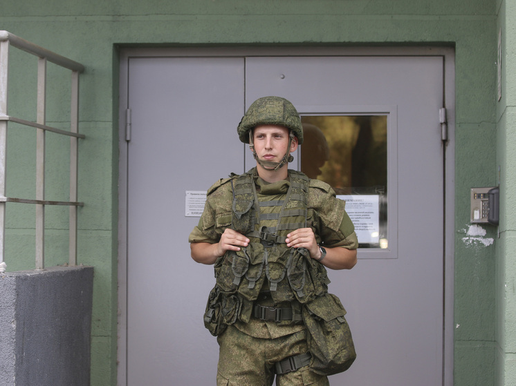 Прокуроры проверили соблюдение трудовых прав участников СВО на предприятиях Москвы