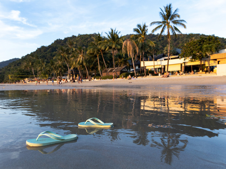 Российский турист пропал без вести во время купания на Пхукете