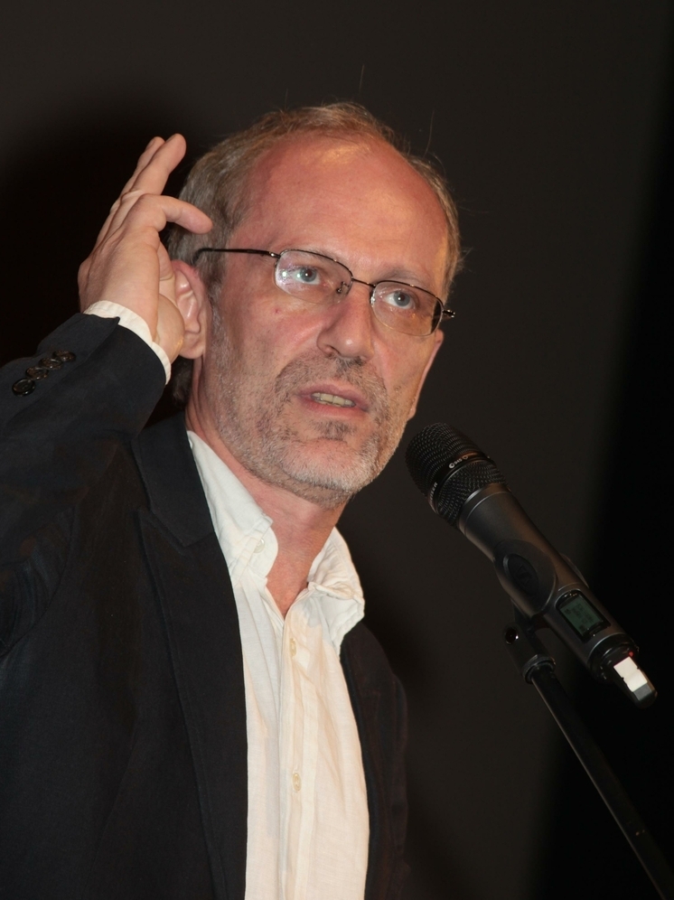 Александр Гордон впервые показал жену, которая младше его на 38 лет