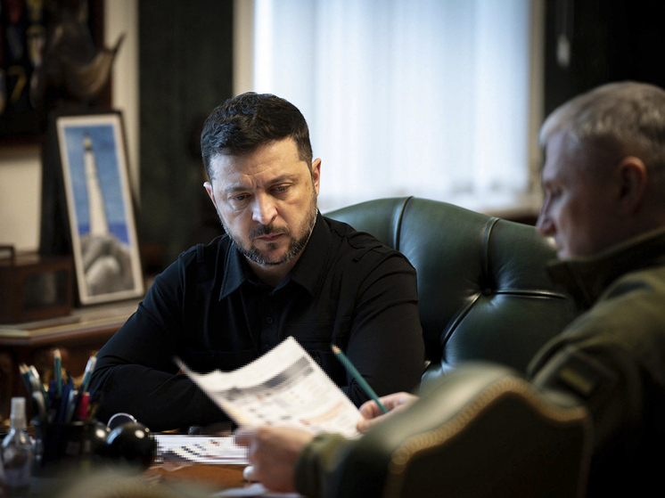 Коррупционный скандал на Украине набирает темп