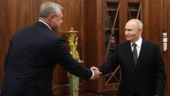 Президент провел встречу с губернатором Астраханской области