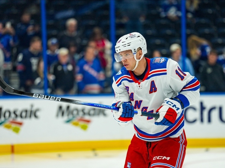 Главной русской звездой прошедшего игрового дня, да и всей последней недели, в Национальной хоккейной лиге, стал нападающий клуба «Нью-Йорк Рейнджерс» Артемий Панарин