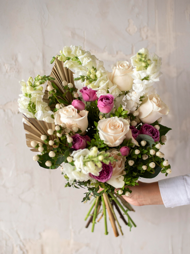 Лже-букет от тамбовского афериста: житель Хакасии заплатил 7000 рублей за выдуманные цветы