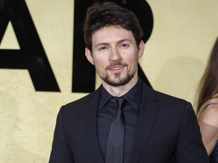 Дурову сняли запрет на выезд из Франции