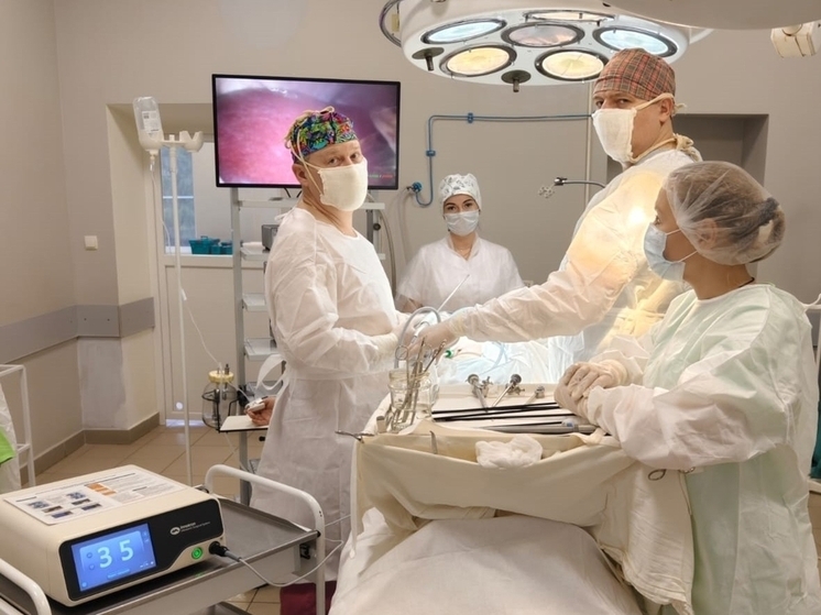 Прорыв в тамбовской хирургии: врачи впервые сохранили пациентке селезёнку, удалив кисту