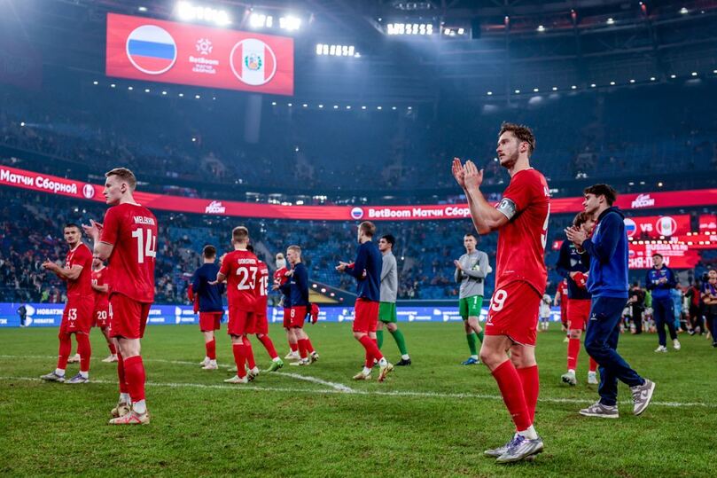 Александр Тарханов: «Надо менять состав сборной, включать больше молодёжи»