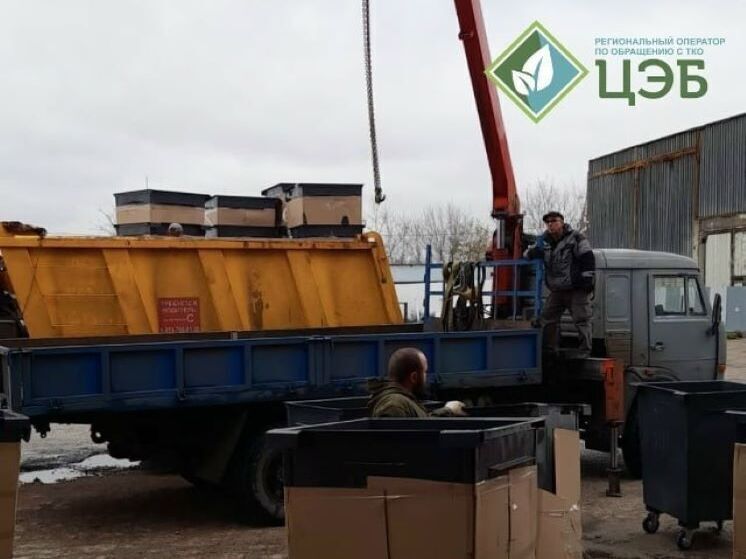 Шебекинский округ получил 100 новых контейнеров для мусора