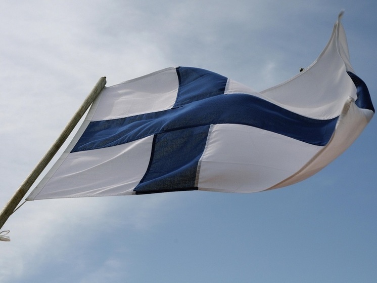 Напола: Финляндия может возобновить движение не на всех пунктах пропуска на границе с РФ