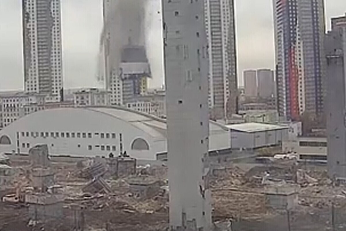 «Вину признал в полном объеме»: задержан ответственный за обрушение «Снежкома»